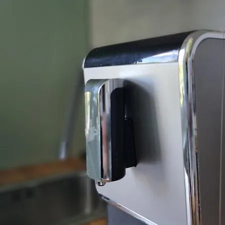 Apartment # Exklusives # Parkplatz Auf Dem Grundstueck Mit Wallbox, Klimaanlage, Netflix Falkensee